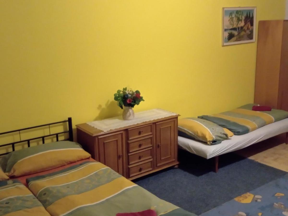 Apartman Police Nad Metuji Apartment Ngoại thất bức ảnh